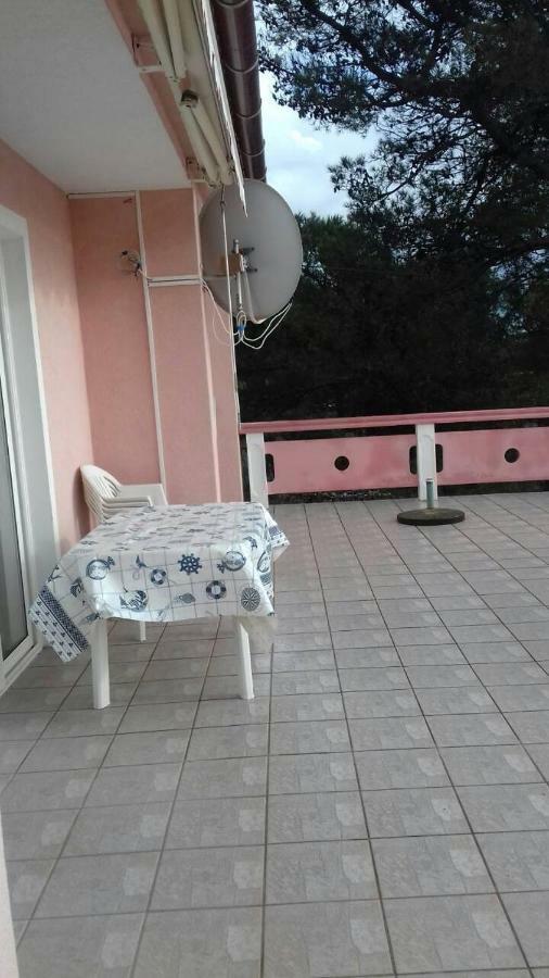 Apartmani Misak فرسي المظهر الخارجي الصورة